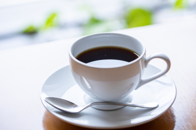 コーヒーのカフェインレスとカットしてあるものの違いや効果は？